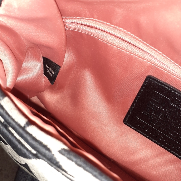 Coach 2011 KRISTIN Signature Sateen Satchel Hobo Handbag EUC - Picture 2 of 6